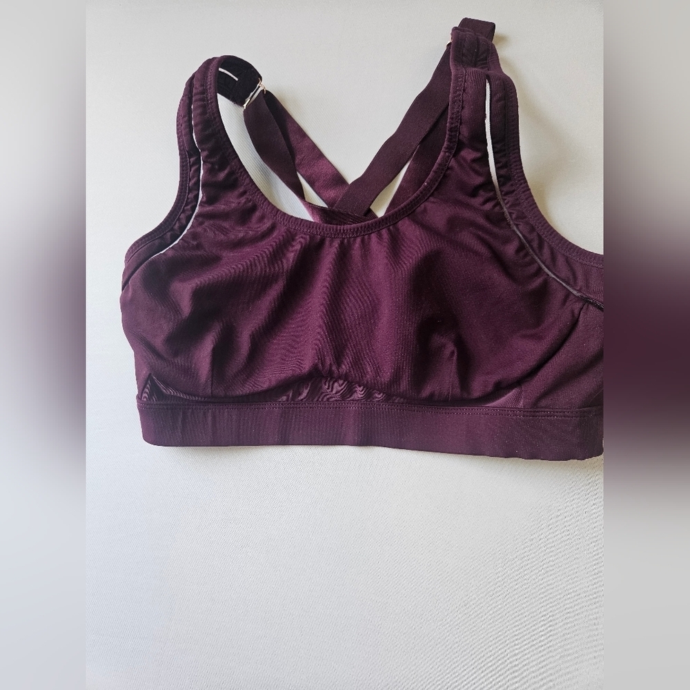 Fabletics-M Burgundy  Sports Bra with Racerback and Wide Elastic Band